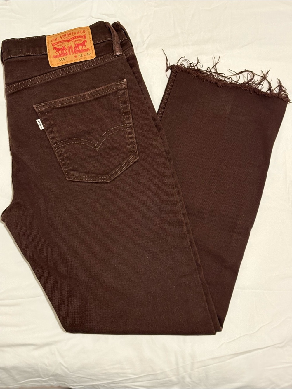 Levi's 514 Men's Dark Brown Straight Jeans with Frayed Hem